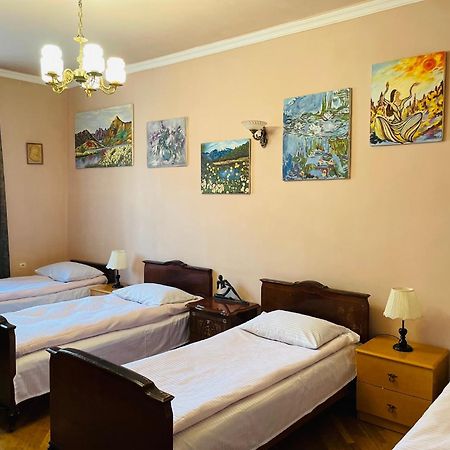 Bright And Modern 4Br Apartment - Center Of Erivan Dış mekan fotoğraf