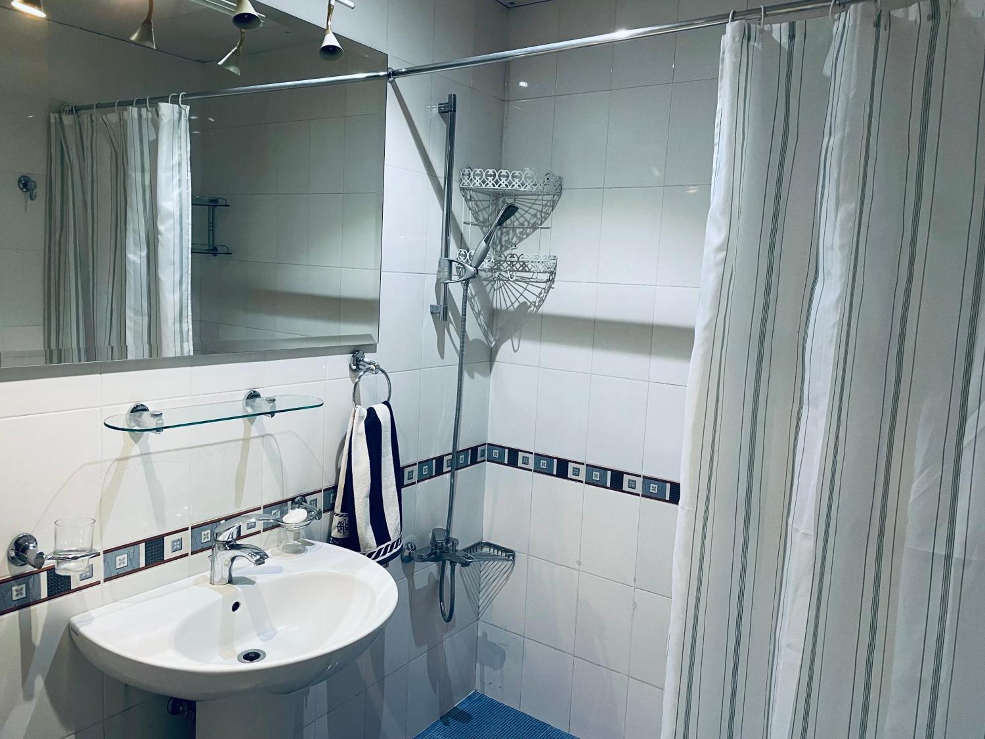 Bright And Modern 4Br Apartment - Center Of Erivan Dış mekan fotoğraf